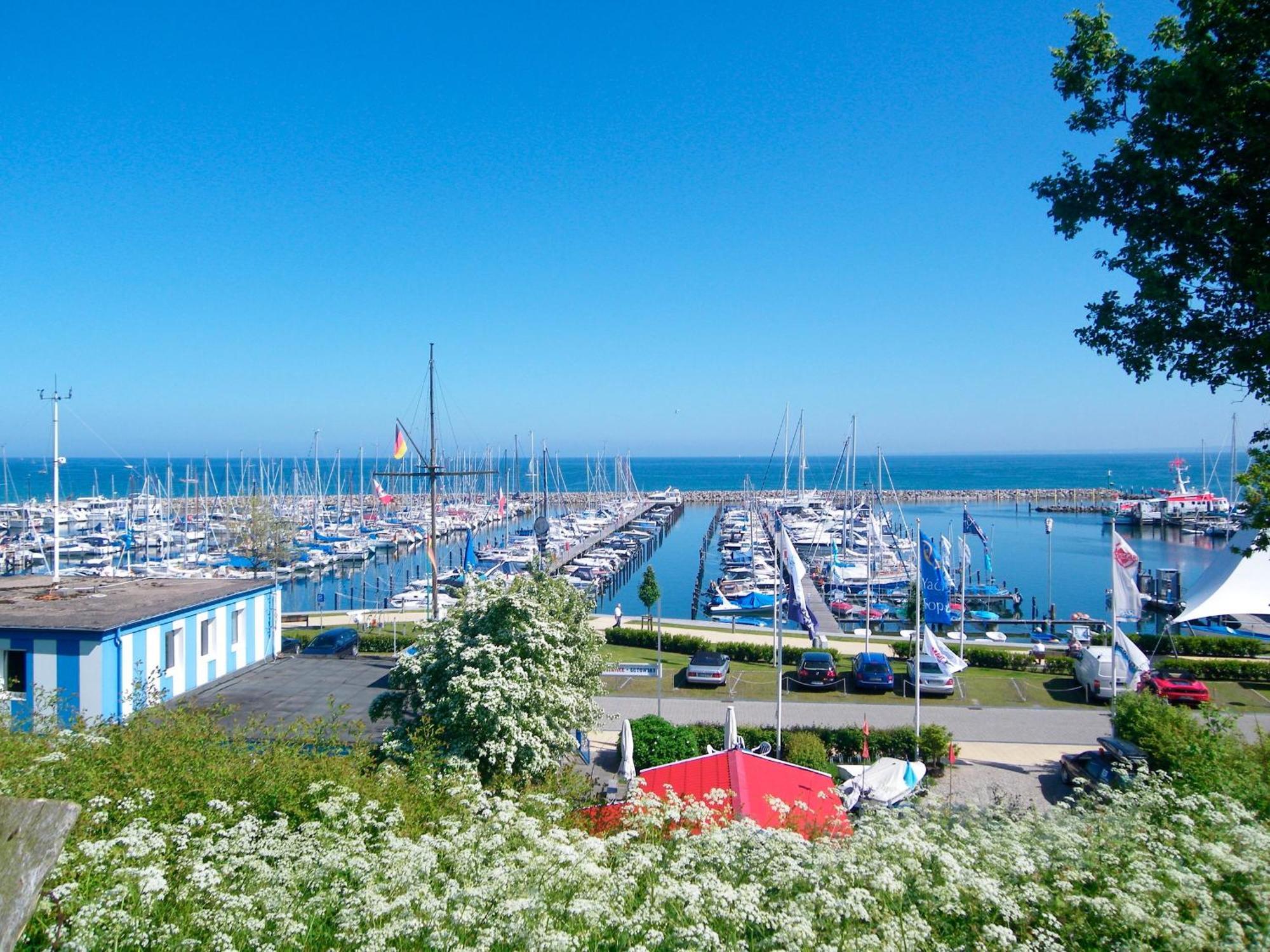 Fewo Wichmanninkl Strandkorb Am Meer Free Wlan Bis 6 Personen, Platz Fuer Ihre Fahrraeder Grömitz المظهر الخارجي الصورة